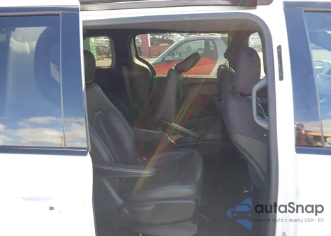 2020 Chrysler Pacifica Hybrid Touring L из США, поврежденный, VIN 2C4RC1L74LR258822